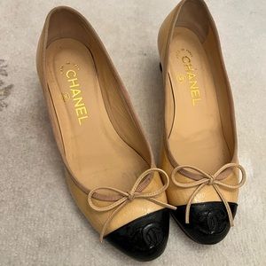 Authentic Chanel size 5 (35) kitten heel pumps